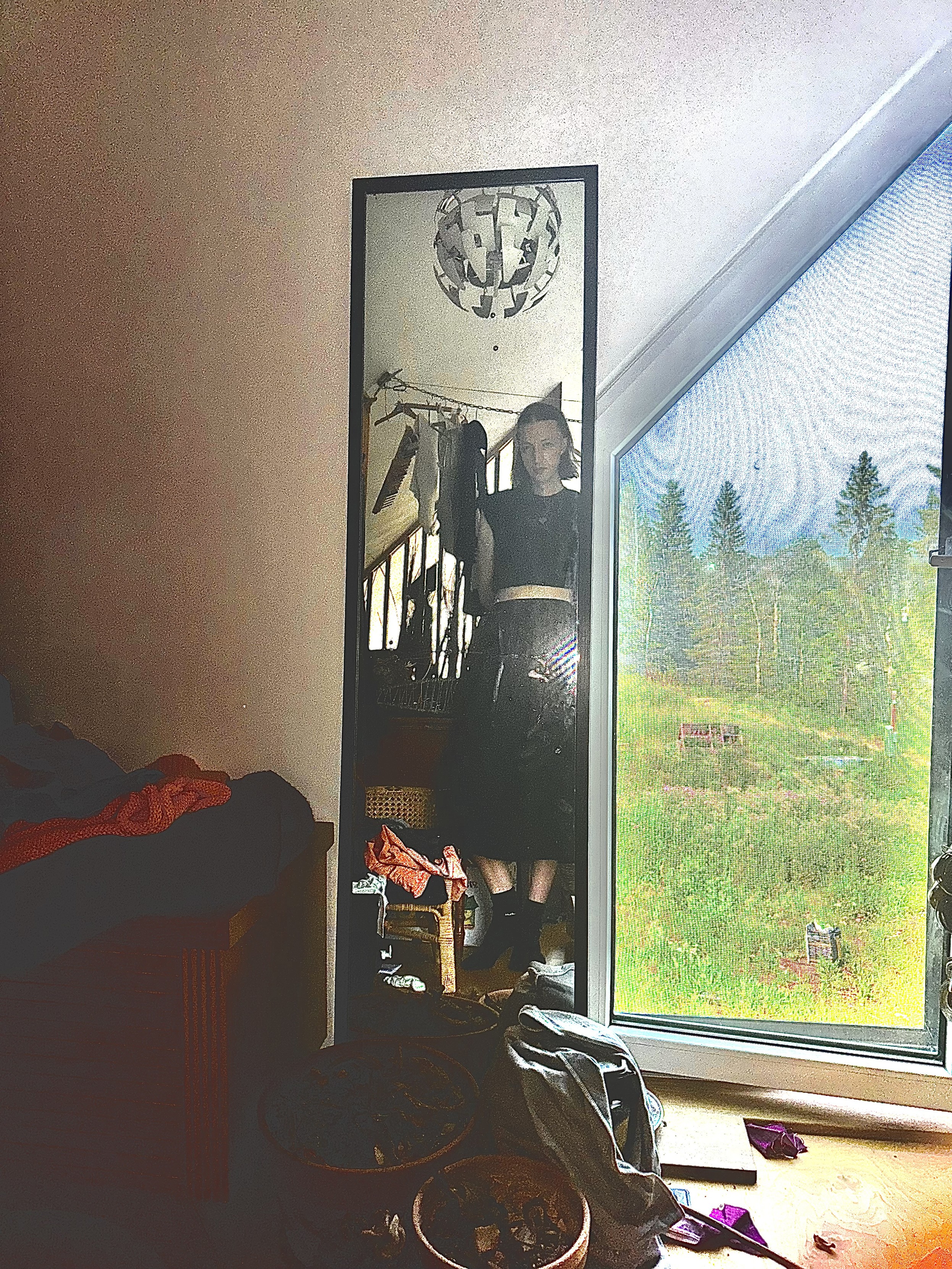 spectrum crushed blown out mirror mess moire outdoor bright green saturated nature window empty corner noise floor girl midriff skirt legs poking shoulder bob black black black black